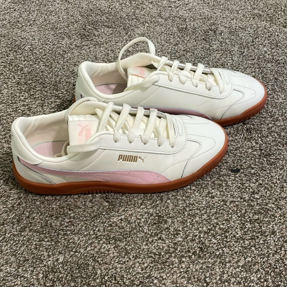 PUMA Women's Club 5v5 Lux Sneaker